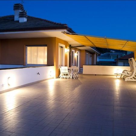 Legnano Attic Apartment Cavi di Lavagna Exterior photo